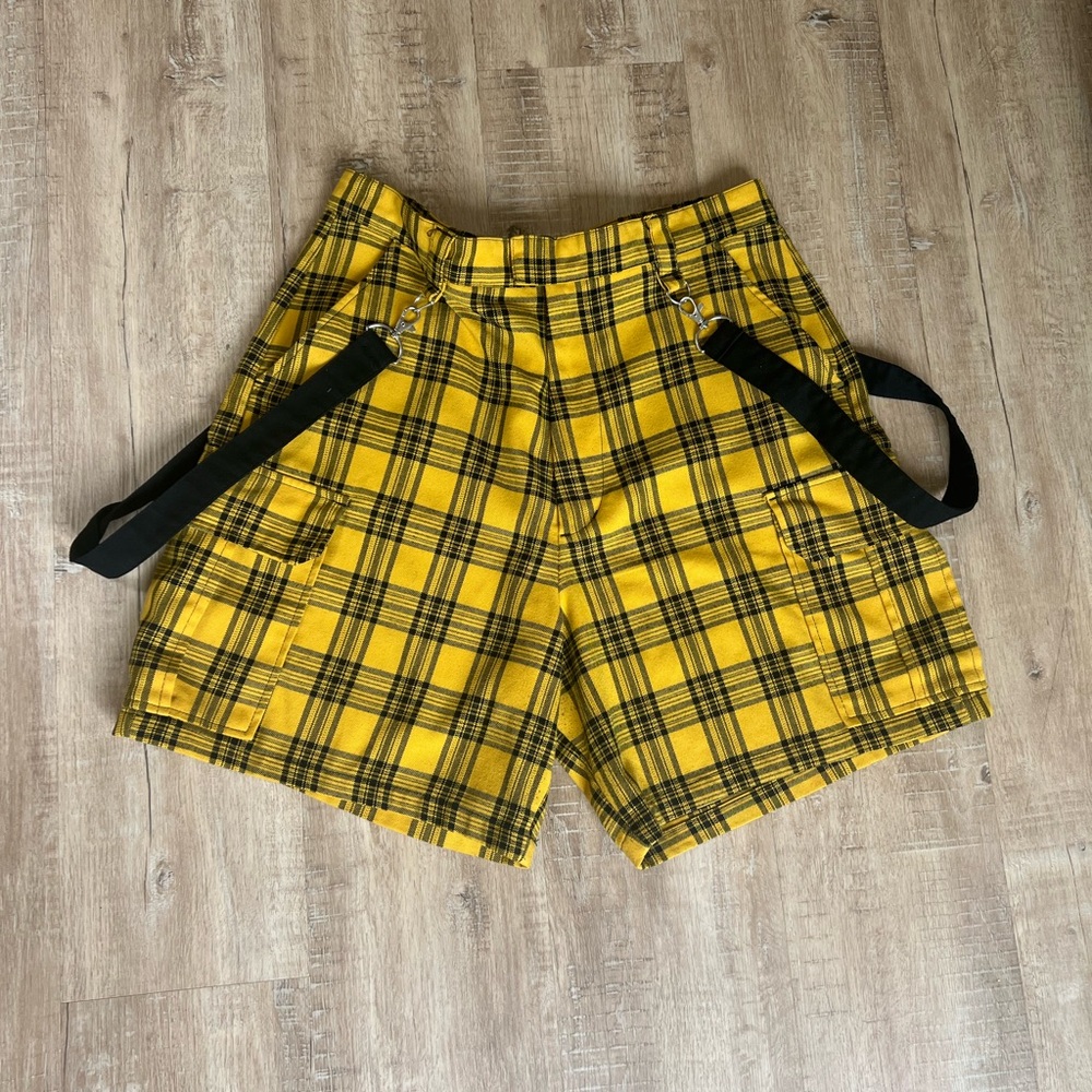 Hot Topic Yellow Plaid Women's Shorts with Suspenders XL